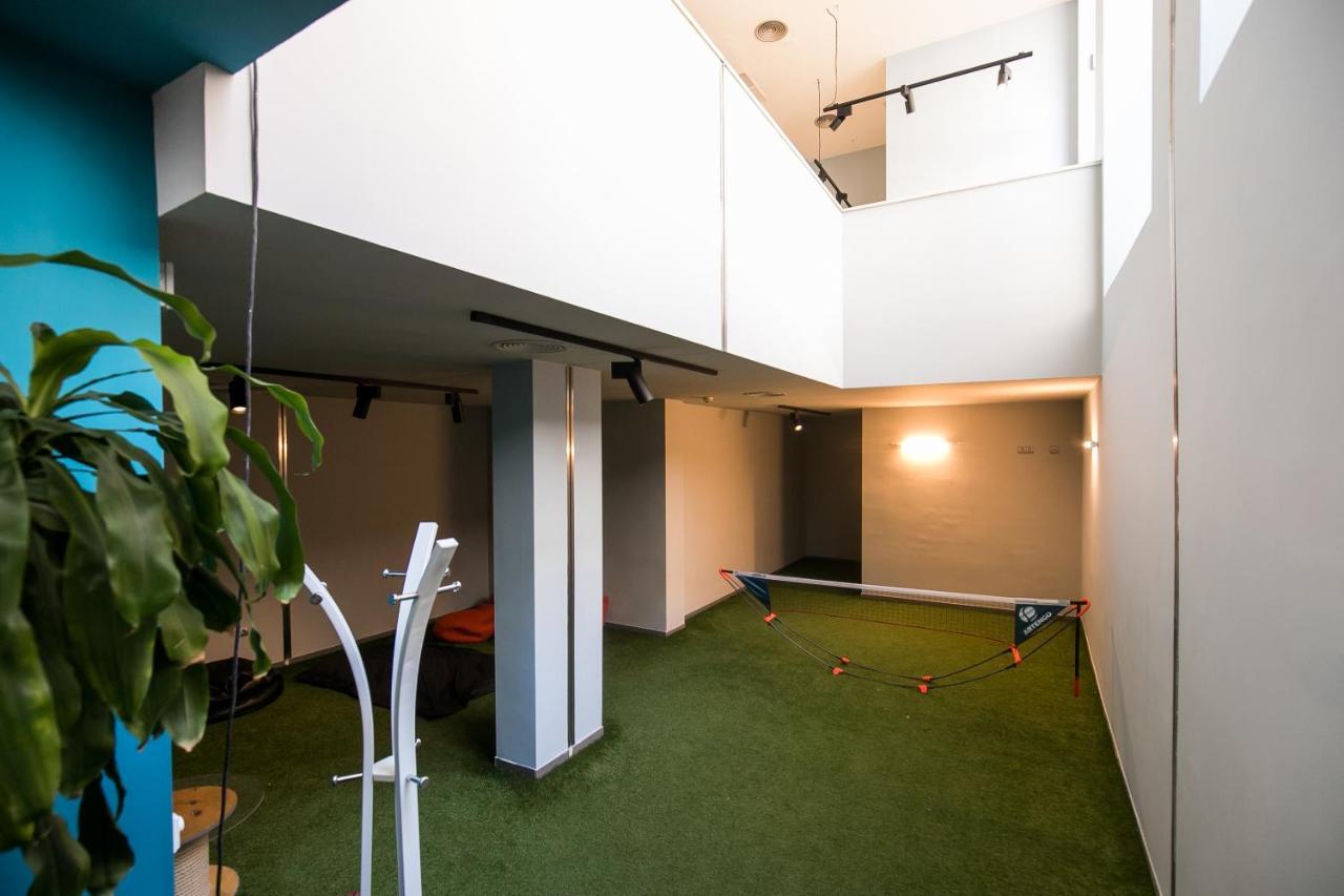 Residencia Estudiantes Onix Apartment Барселона Екстериор снимка