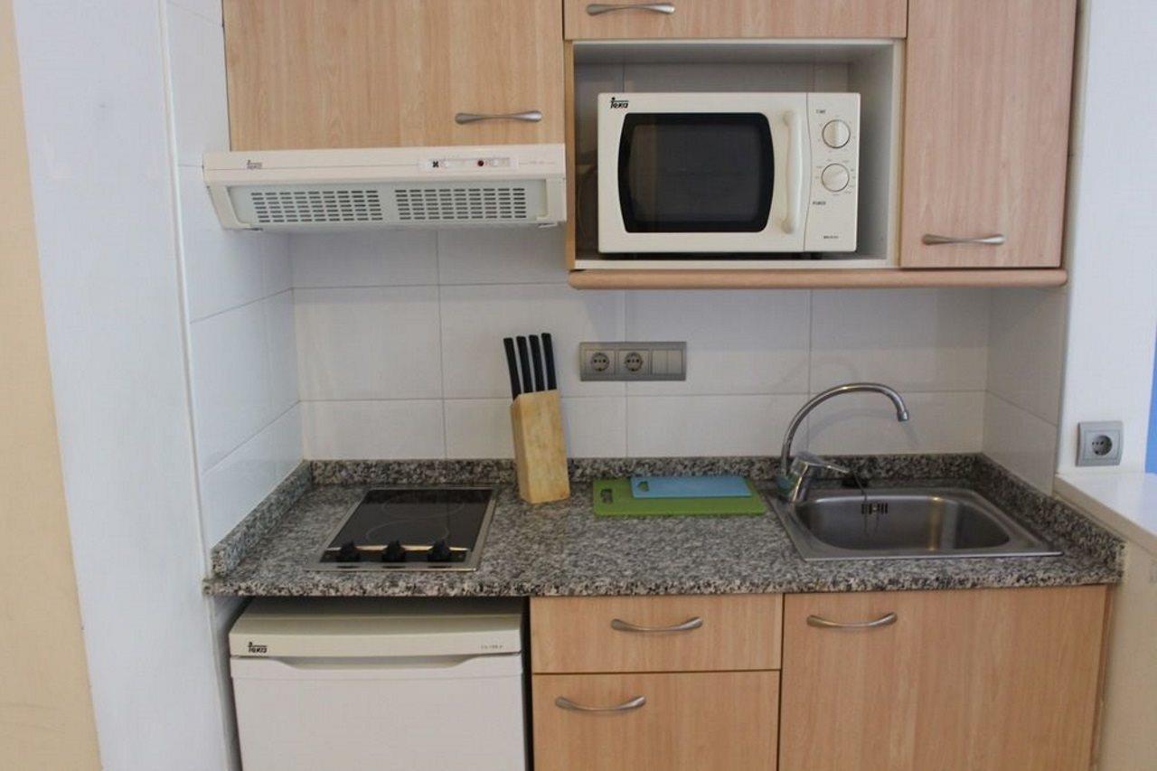 Residencia Estudiantes Onix Apartment Барселона Екстериор снимка